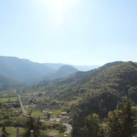 Les Calades Du Ventoux Apartamento Montbrun-les-Bains Exterior foto